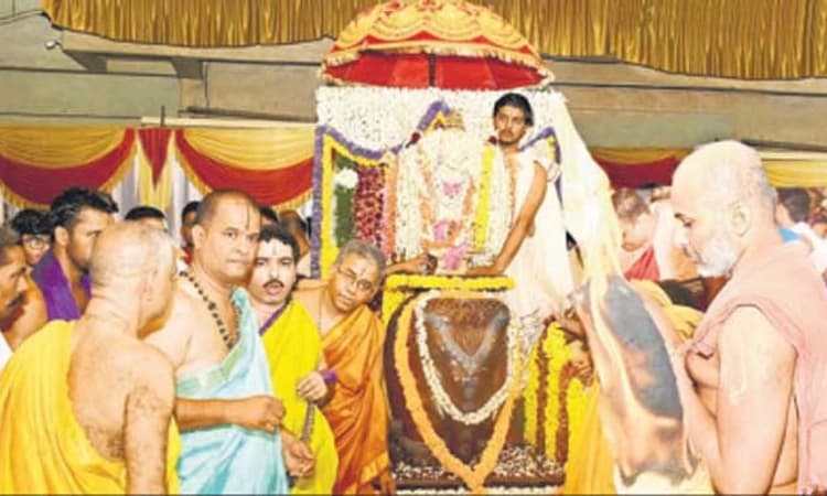 ಶರೀರವನ್ನು ಸಾಧನೆಗೆ ಬಳಸಿಕೊಳ್ಳಬೇಕು: ಶ್ರೀ ಈಶಪ್ರಿಯ ಸಾಮೀಜಿ