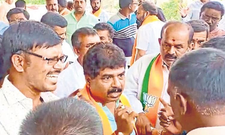 ಬಿಜೆಪಿ ಸಭೆಯಲ್ಲಿ ಗದ್ದಲ