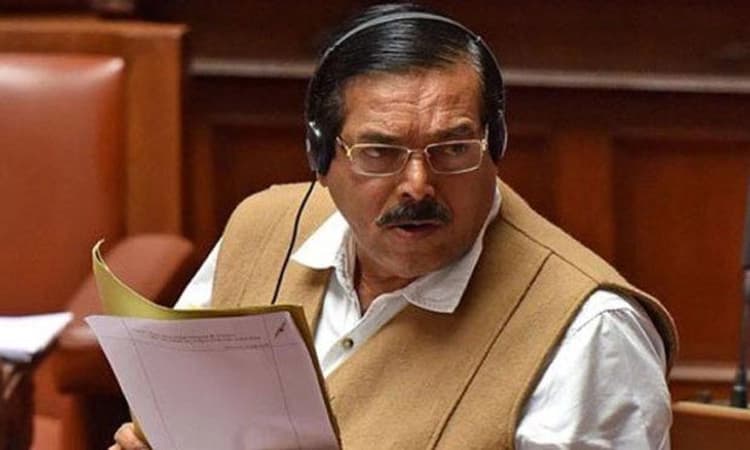 ಕಾಂಗ್ರೆಸ್ ಪಕ್ಷಕ್ಕೆ ಗುಡ್ ಬೈ ಹೇಳಿದ ಮಾಜಿ ಸಚಿವ ಮನೋಹರ ತಹಶೀಲ್ದಾರ್