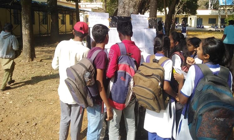 ಹುಣಸೂರು: ಇಂದಿನಿಂದ ಎಸ್.ಎಸ್.ಎಲ್.ಸಿ. ಪರೀಕ್ಷೆ