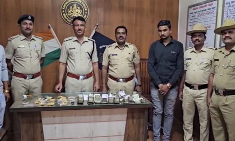 ವಿಜಯಪುರ: ಮಹಾರಾಷ್ಟ್ರ ಮೂಲದ ವ್ಯಕ್ತಿಯಿಂದ 6 ಲಕ್ಷ ರೂ.,480 ಗ್ರಾಂ ಚಿನ್ನ ವಶ