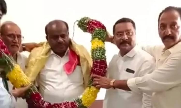 ತೆನೆ ಹೊತ್ತ ಹೆಚ್.ಆರ್.ಚನ್ನಕೇಶವ ; ಗಂಗಾವತಿಯಿಂದ ಕಣಕ್ಕೆ