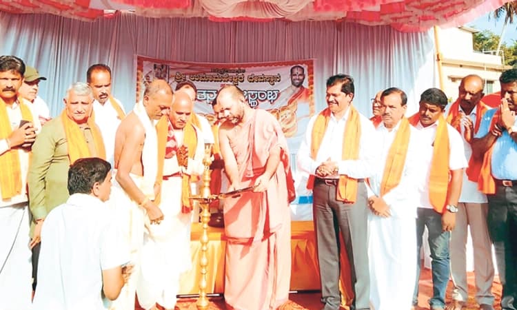 ಸಗ್ರಿ ಚಕ್ರತೀರ್ಥ ಶ್ರೀ ಉಮಾಮಹೇಶ್ವರ ದೇಗುಲ: ನೂತನ ಧ್ವಜಸ್ತಂಭ ಶೋಭಾಯಾತ್ರೆ