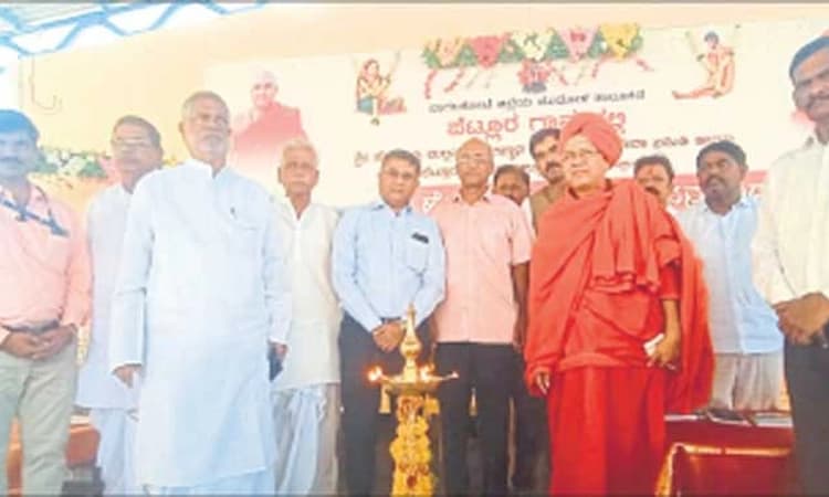 ಹೇಮರಡ್ಡಿ ಮಲ್ಲಮ್ಮ ತತ್ವಾದರ್ಶ ಪಾಲಿಸಿ; ಆರ್‌.ಎಸ್‌.ತಳೇವಾಡ