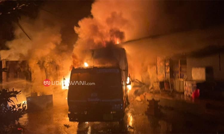 ಮಂಗಳೂರು: ಐಸ್ ಕ್ರೀಂ ದಾಸ್ತಾನು ಕೇಂದ್ರದಲ್ಲಿ ಬೆಂಕಿ ಅವಘಡ: ಕೋಟ್ಯಂತರ ರೂ.‌ನಷ್ಟ