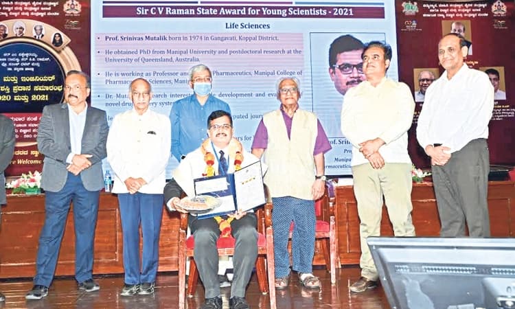 ಡಾ| ಶ್ರೀನಿವಾಸ ಮುತಾಲಿಕ್‌ ಅವರಿಗೆ ಯುವ ವಿಜ್ಞಾನಿ ಪ್ರಶಸ್ತಿ