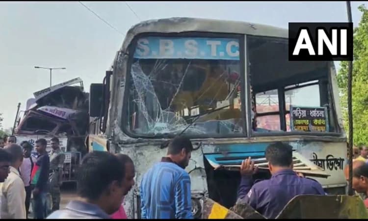 ಪಶ್ಚಿಮ ಬಂಗಾಳ: ಬಸ್ಸಿಗೆ ತೈಲ ಟ್ಯಾಂಕರ್ ಢಿಕ್ಕಿ, 27 ಮಂದಿಗೆ ಗಾಯ, ಹಲವರ ಸ್ಥಿತಿ ಗಂಭೀರ
