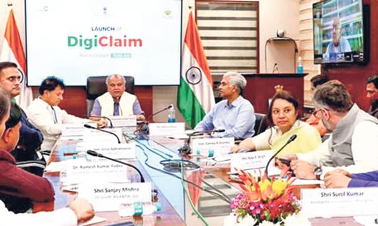ಬೆಳೆ ವಿಮೆ ಪರಿಹಾರಕ್ಕಾಗಿ ಡಿಜಿಕ್ಲೈಮ್‌ ;  ಸಚಿವ ತೋಮರ್‌ ಸಿಂಗ್‌ ಅವರಿಂದ ಅನಾವರಣ