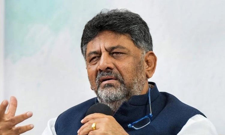 Politics: ಮೂವರು ಬಿಜೆಪಿ ಸಂಸದರು,ಮಾಜಿ ಸಿಎಂ ಕಾಂಗ್ರೆಸ್ ಸಂಪರ್ಕದಲ್ಲಿ: ಡಿ.ಕೆ. ಶಿವಕುಮಾರ್