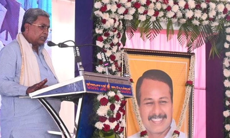Chamarajnagara; ಧರ್ಮ ಆಧಾರಿತ ಪೌರತ್ವ ನೀಡುವುದಕ್ಕೆ ನಮ್ಮ ವಿರೋಧವಿದೆ: ಸಿಎಂ ಸಿದ್ದರಾಮಯ್ಯ