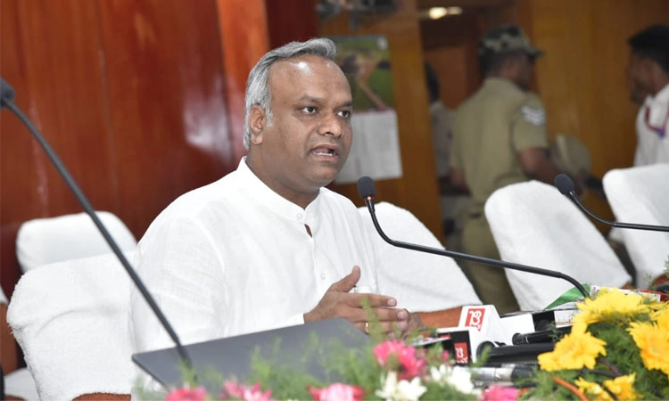 ಬಿಜೆಪಿ ಅವಧಿಯಲ್ಲೂ ಕೊಲೆಗಳಾಗಿದ್ದವು, ಸಂಸದ ಜಾಧವ್ ನೆನಪಿಸಿಕೊಳ್ಳಲಿ: ಪ್ರಿಯಾಂಕ್ ತಿರುಗೇಟು