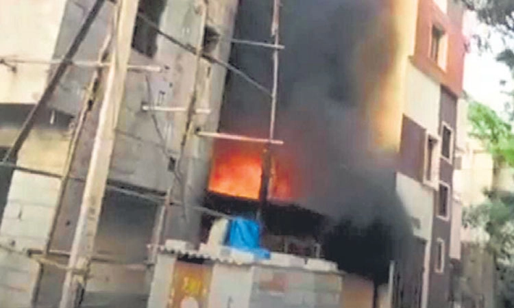 Bangalore: ಗ್ಯಾಸ್‌ ವೆಲ್ಡಿಂಗ್‌ ಟ್ಯಾಂಕ್‌ ಸ್ಫೋಟ: ಭಾರೀ ಬೆಂಕಿ!