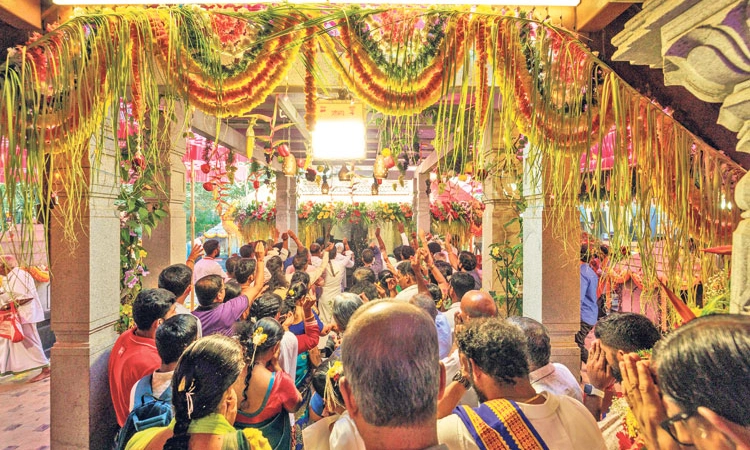 Manipal ಬಬ್ಬುಸ್ವಾಮಿ ದೈವಸ್ಥಾನ: ಸಿರಿಸಿಂಗಾರದ ನೇಮ