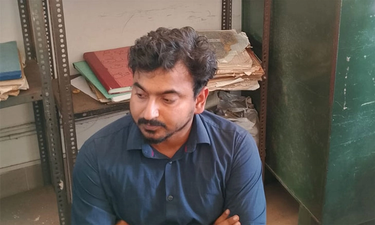 Mangaluru ಲೋಕಾಯುಕ್ತ ಬಲೆಗೆ ಬಿದ್ದ ಲಂಚ ಸ್ವೀಕರಿಸುತ್ತಿದ್ದ ಸರ್ವೆಯರ್