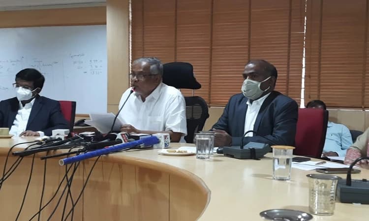 ಮೊದಲ ದಿ‌ನ ಶಾಲೆಯಲ್ಲಿ ಶೇ.40ರಷ್ಟು ಹಾಜರಾತಿ : ಸುರೇಶ್ ಕುಮಾರ್