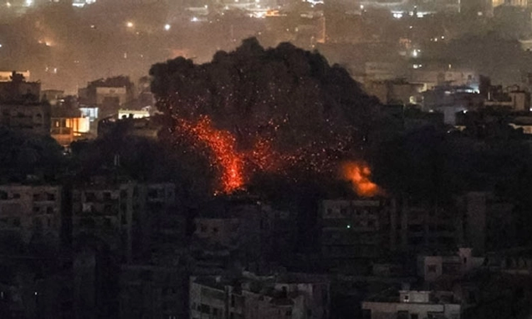 Israel-Iran Tensions: ಇಸ್ರೇಲ್‌ ವೈಮಾನಿಕ ದಾಳಿಗೆ ಇರಾನ್‌ ನ ಇಬ್ಬರು ಸೈನಿಕರ ಸಾ*ವು