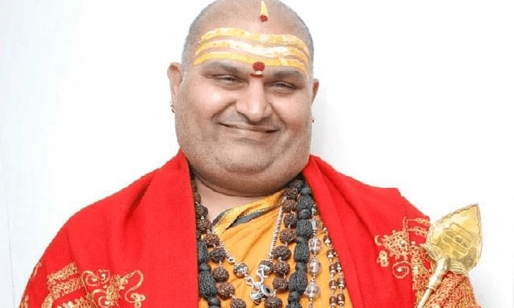 Hassan: ಮುಂದಿನ ವರ್ಷ 3ನೇ ವಿಶ್ವಯುದ್ಧ ! ಬ್ರಹ್ಮಾಂಡ ಗುರೂಜಿ ಭವಿಷ್ಯ