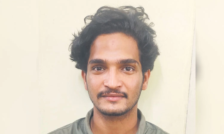 Surathkal:ಯುವಕನಿಂದ ಬೆದರಿಕೆ,ಆಶ್ಲೀಲ ಮೆಸೇಜ್‌:ಯುವತಿ ಆತ್ಮಹ*ತ್ಯೆಗೆ ಯತ್ನ;ಅಪಾಯದಿಂದ ಪಾರು