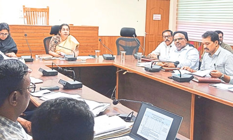 Monsoon Rain Damage: ಮೂಲಸೌಕರ್ಯ ಪುನರ್‌ನಿರ್ಮಾಣ ಪೂರ್ಣಗೊಳಿಸಲು ಸೂಚನೆ