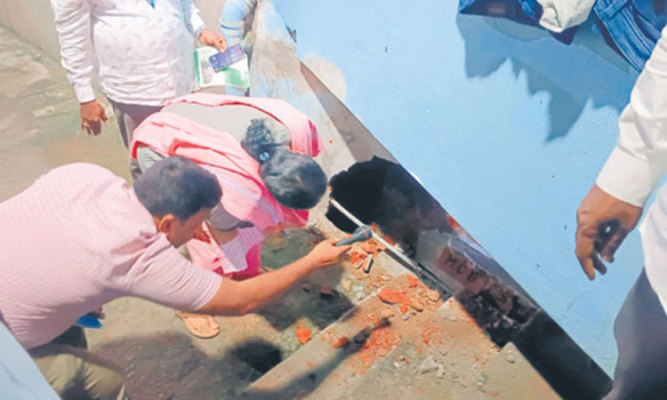 Bengaluru: ಕಮಲಾನಗರದಲ್ಲಿ 3 ಅಂತಸ್ತಿನ ಕಟ್ಟಡ ಅಡಿಪಾಯ ದಿಢೀರ್‌ ಕುಸಿತ
