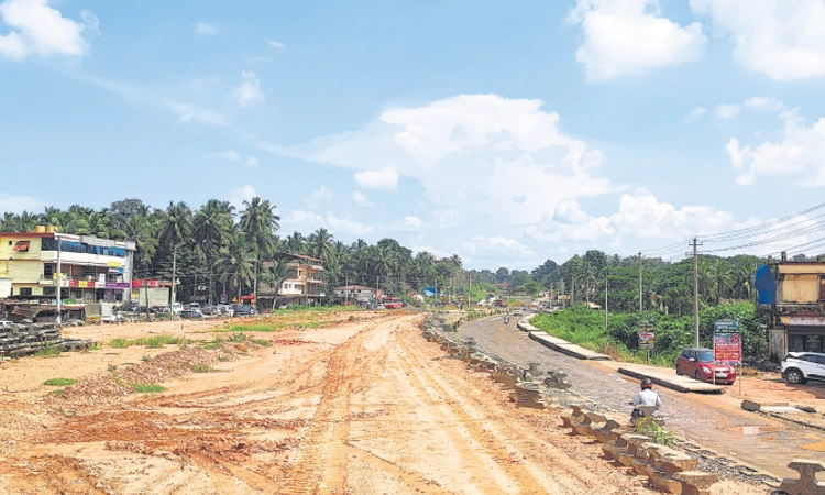 Uppinangady: ಹೆದ್ದಾರಿ ಸಂಚಾರ ಅಡ್ಡಾದಿಡ್ಡಿ!