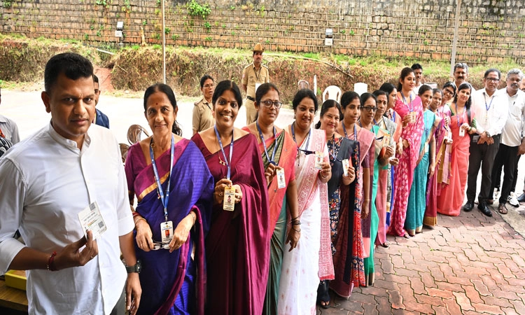 Council By Poll: ಕೆಲವು ಸದಸ್ಯರ ಬಹಿಷ್ಕಾರ ನಡುವೆ ಎರಡೂ ಜಿಲ್ಲೆಯಲ್ಲಿ ಶೇ. 97.91 ಮತದಾನ