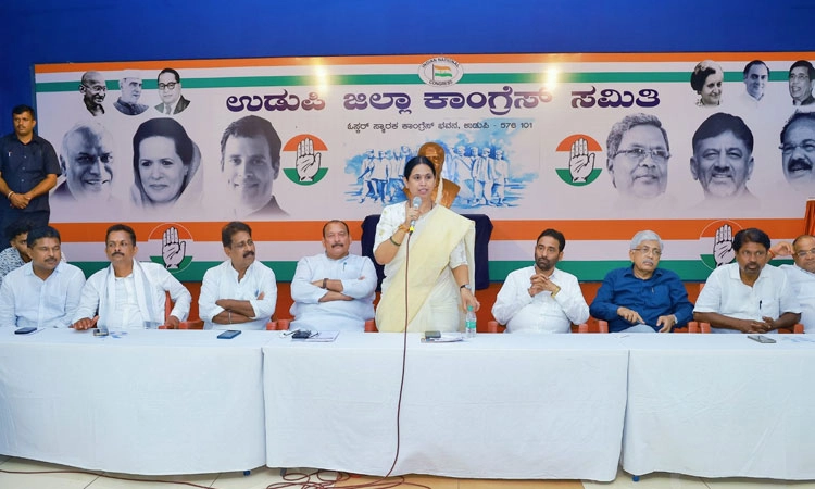 Udupi: ಭೈರತಿ ಮುಡಾ ಪ್ರಕರಣದ ದಾಖಲೆಗಳ ಸುಟ್ಟಿರುವುದು ಕರಂದ್ಲಾಜೆ ನೋಡಿದ್ದಾರಾ?: ಲಕ್ಷ್ಮೀ