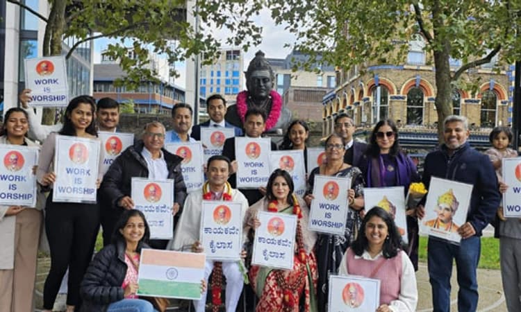 ಬಸವಣ್ಣರ ಬೋಧನೆಗಳು ಜೀವನಕ್ಕೆ ಪ್ರೇರಣೆ: ಪೂಜಾ ಗಾಂಧಿ