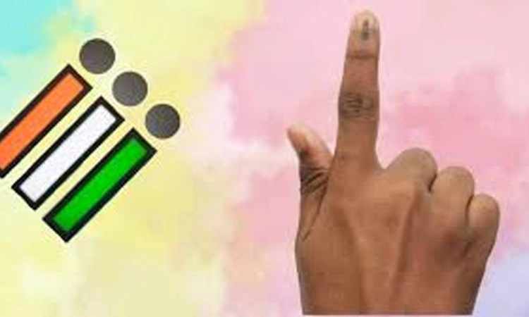 ಟಿಕೆಟ್‌ ಕೊಡಿಸದೆ ವಂಚನೆ: ಸಚಿವ ಜೋಶಿ ಸೋದರ, ಸೋದರಿ, ಅಳಿಯನ ವಿರುದ್ಧ ಕೇಸ್‌