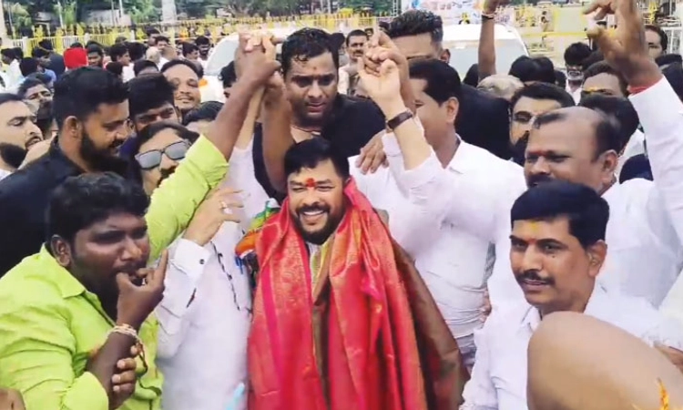 Bellary; ವಾಲ್ಮೀಕಿ ಜಯಂತಿ ಕಾರ್ಯಕ್ರಮದಲ್ಲಿ ನಾಗೇಂದ್ರ ಭರ್ಜರಿ ಡ್ಯಾನ್ಸ್