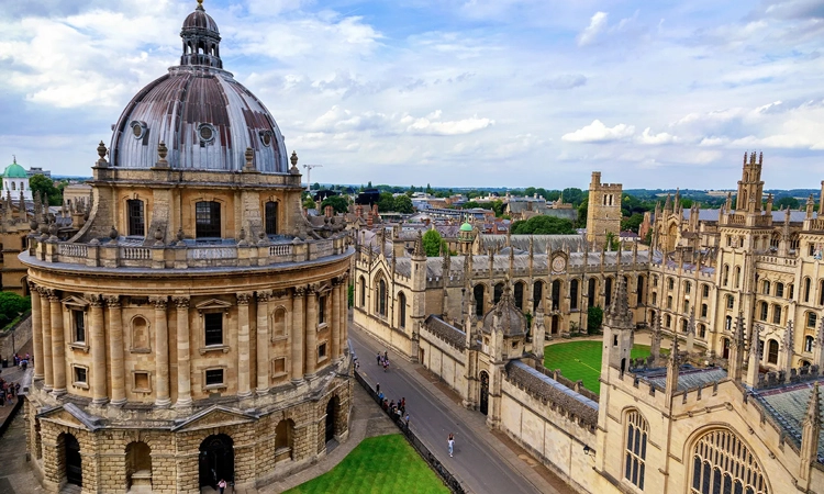 Oxford University: ಆಕ್ಸ್‌ಫ‌ರ್ಡ್‌ ವಿವಿ ಕುಲಪತಿ ಹುದ್ದೆ… ಭಾರತ ಮೂಲದವರು ರೇಸ್‌ನಲ್ಲಿ