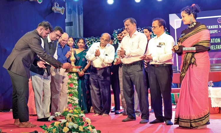 Udupi: ಪಠ್ಯಕ್ರಮದ ಮಾರ್ಪಾಡಿನಿಂದ ಶಿಕ್ಷಣ ವ್ಯವಸ್ಥೆ ಬದಲಾಗಲ್ಲ: ಕುಲಪತಿ ಡಾ.ಧರ್ಮ
