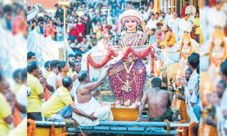 Mangaluru: ಜನಸಾಗರವೇ ಸಂಭ್ರಮಿಸಿದ ಮಂಗಳೂರು ದಸರಾ