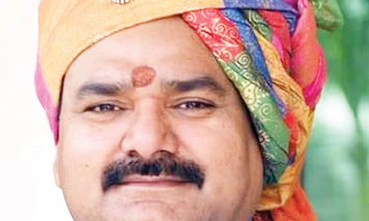 Lucknow: ಹಸುವಿನ ಕೊಟ್ಟಿಗೆಯಲ್ಲಿ ಮಲಗಿದ್ರೆ ಕ್ಯಾನ್ಸರ್‌ನಿಂದ ಮುಕ್ತಿ: ಯುಪಿ ಸಚಿವ!