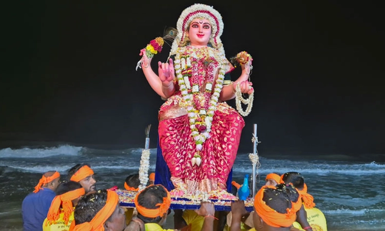 Kaup: ಉಚ್ಚಿಲ ದಸರಾ ವೈಭವದ ತೆರೆಗೆ ವರುಣ ಸಾಕ್ಷ್ಯ