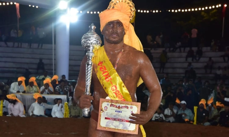 Mudhol: ಸಾಂಸ್ಕೃತಿಕ ಸೇವೆಯಲ್ಲೂ ಗಣನೀಯ ಸಾಧನೆ- ಮೈಸೂರು ದಸರಾದಲ್ಲಿ ಮುಧೋಳ ಮಲ್ಲರ ಕಮಾಲ್