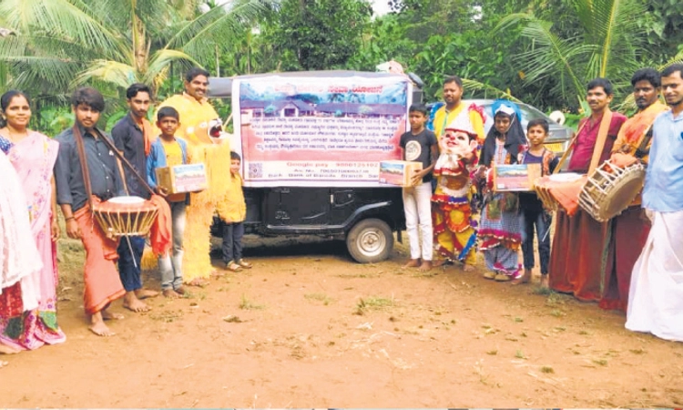 Punjalkatte; ಸರಕಾರಿ ಶಾಲೆ ಉಳಿಸಲು ನವರಾತ್ರಿ ವೇಷ!