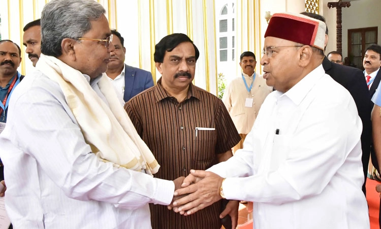 Formal Welcome: 54 ದಿನಗಳ ಬಳಿಕ ಮುಖ್ಯಮಂತ್ರಿ- ರಾಜ್ಯಪಾಲರು ಮುಖಾಮುಖಿ
