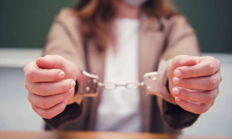 Hubli; ವ್ಯಾಪಾರಿಯ ಬೆತ್ತ*ಲೆ ವಿಡಿಯೋ: ಮಹಿಳೆ ಸೇರಿ ಐವರ ಬಂಧನ