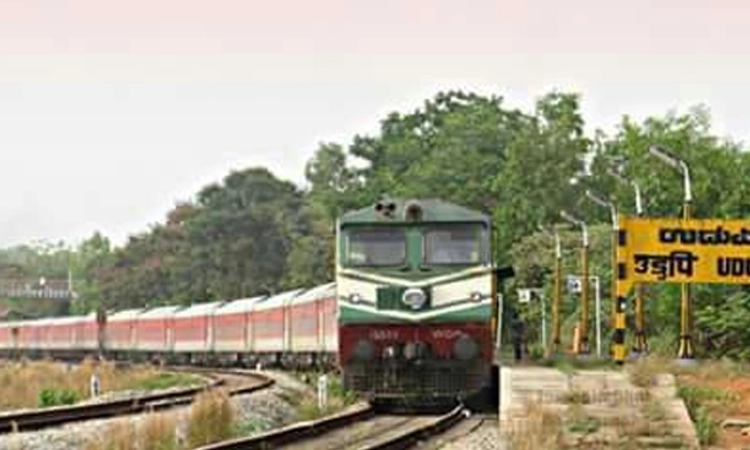 Udupi: ಅಸಹಾಯಕ ಸ್ಥಿತಿಯಲ್ಲಿದ್ದ ಬಾಲಕಿಯ ರಕ್ಷಣೆ