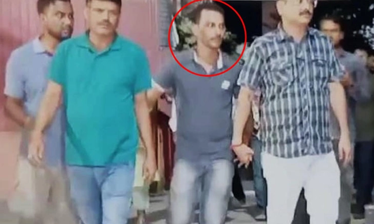 ವೈದ್ಯೆಯ ಮೇಲೆ ಅತ್ಯಾ*ಚಾರ ಎಸಗಿ ಕೊಂದಿದ್ದು ಸಂಜಯ್‌ ರಾಯ್:‌ ಸಿಬಿಐ ಚಾರ್ಜ್‌ ಶೀಟ್‌ ಸಲ್ಲಿಕೆ