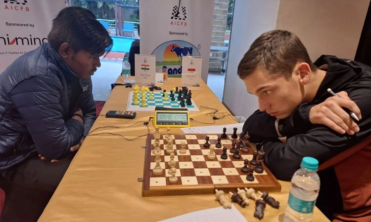 Blind Chess World C’ships: ವಿಶ್ವ ಅಂಧರ ಚೆಸ್‌: ಪ್ರಶಸ್ತಿ ಸನಿಹಕ್ಕೆ ಲುಬೋವ್‌
