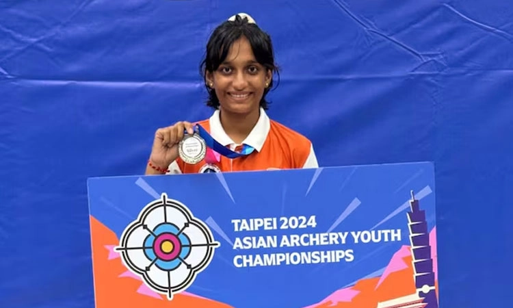 Asian Youth Archery: ಮಹಿಳಾ ತಂಡಕ್ಕೆ ಬೆಳ್ಳಿ ಪದಕ