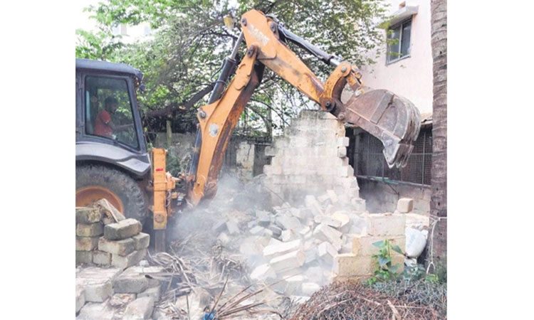 Bengaluru: 2.5 ಕೋಟಿ ರೂ. ಮೌಲ್ಯದ ಕೆರೆ ಒತ್ತುವರಿ ಜಾಗ ತೆರವು ಕಾರ್ಯಾಚರಣೆ