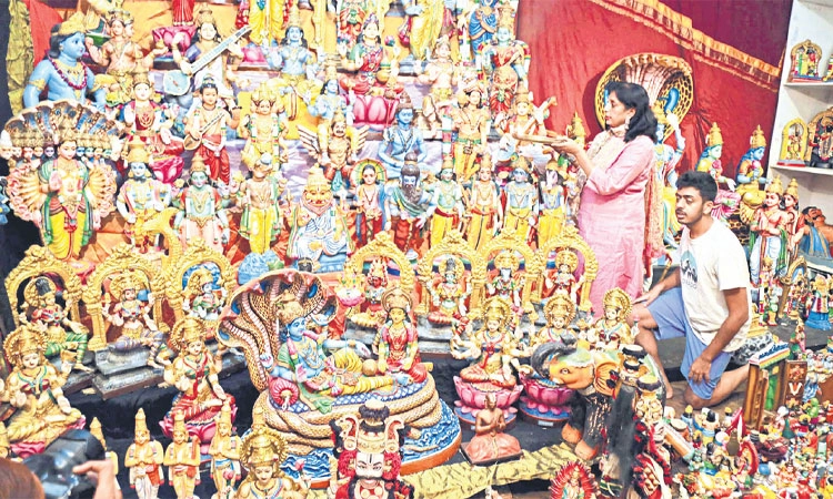 Bengaluru ನಗರದಲ್ಲಿ ಸಂಭ್ರಮದ ನವರಾತ್ರಿ, ವಿಶೇಷ ಪೂಜೆ