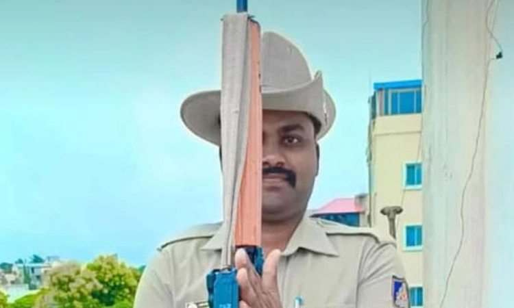Police; ಹೃದಯಾಘಾತದಿಂದ ಕರ್ತವ್ಯನಿರತ 28 ವರ್ಷದ ಪೊಲೀಸ್ ಪೇದೆ ಸಾ*ವು