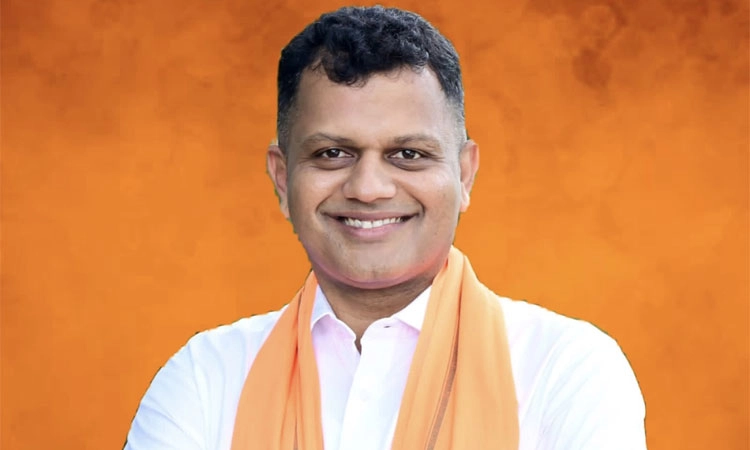 ರಾಜ್ಯಪಾಲರ ವಿರುದ್ಧವೇ ಏಕವಚನದಲ್ಲಿ ಮಾತನಾಡಿದ ಸಿಎಂ ಸಾಂವಿಧಾನಿಕ ಹುದ್ದೆಗೆ ಗೌರವ ನೀಡಿಲ್ಲ