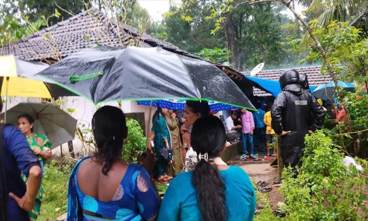 Pajagudde ಲಾರಿ-ಬೈಕ್‌ ಅಪಘಾತ ಮೃತಪಟ್ಟ ನಾಲ್ವರ ಅಂತಿಮ ಸಂಸ್ಕಾರ