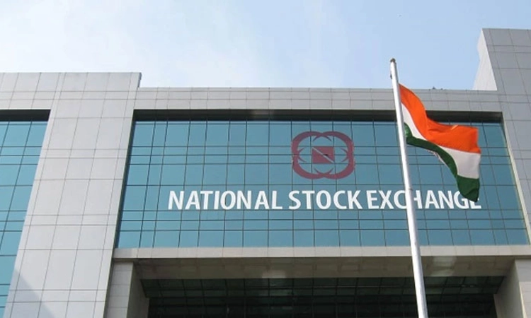 Stock market; ಸೆನ್ಸೆಕ್ಸ್‌ 1272, ನಿಫ್ಟಿ 368 ಅಂಕ ಕುಸಿತ: 3.57 ಲಕ್ಷ ಕೋಟಿ ನಷ್ಟ