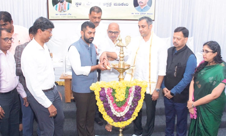 Madikeri: ಪ್ರತಿ ಜಿಲ್ಲೆಯಲ್ಲೂ ವೈದ್ಯಕೀಯ ಕಾಲೇಜಿಗೆ ಪ್ರಯತ್ನ